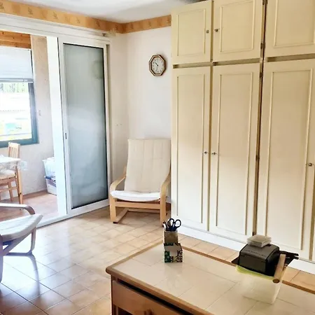 Douillet A Les Bains 30 M² Terrasse Apartment